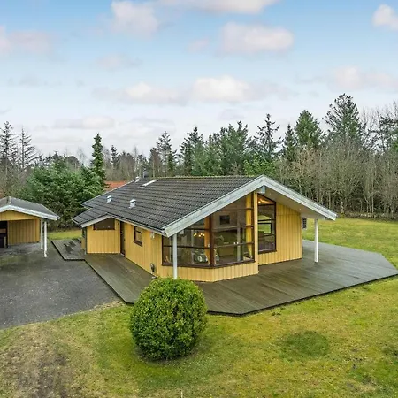 Holiday home Awesome In With Kitchen *