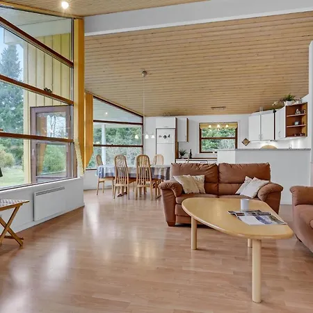Holiday home Awesome In With Kitchen Hals