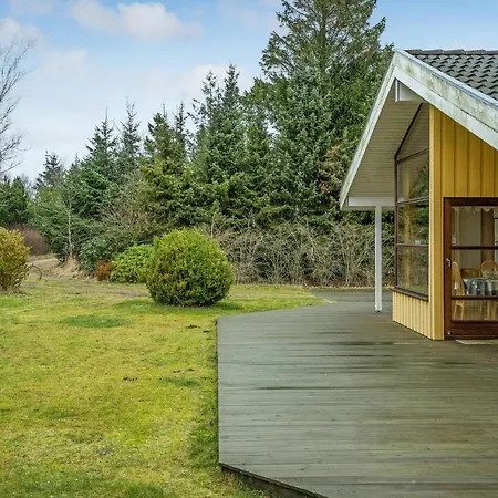 Awesome In With Kitchen Holiday home *